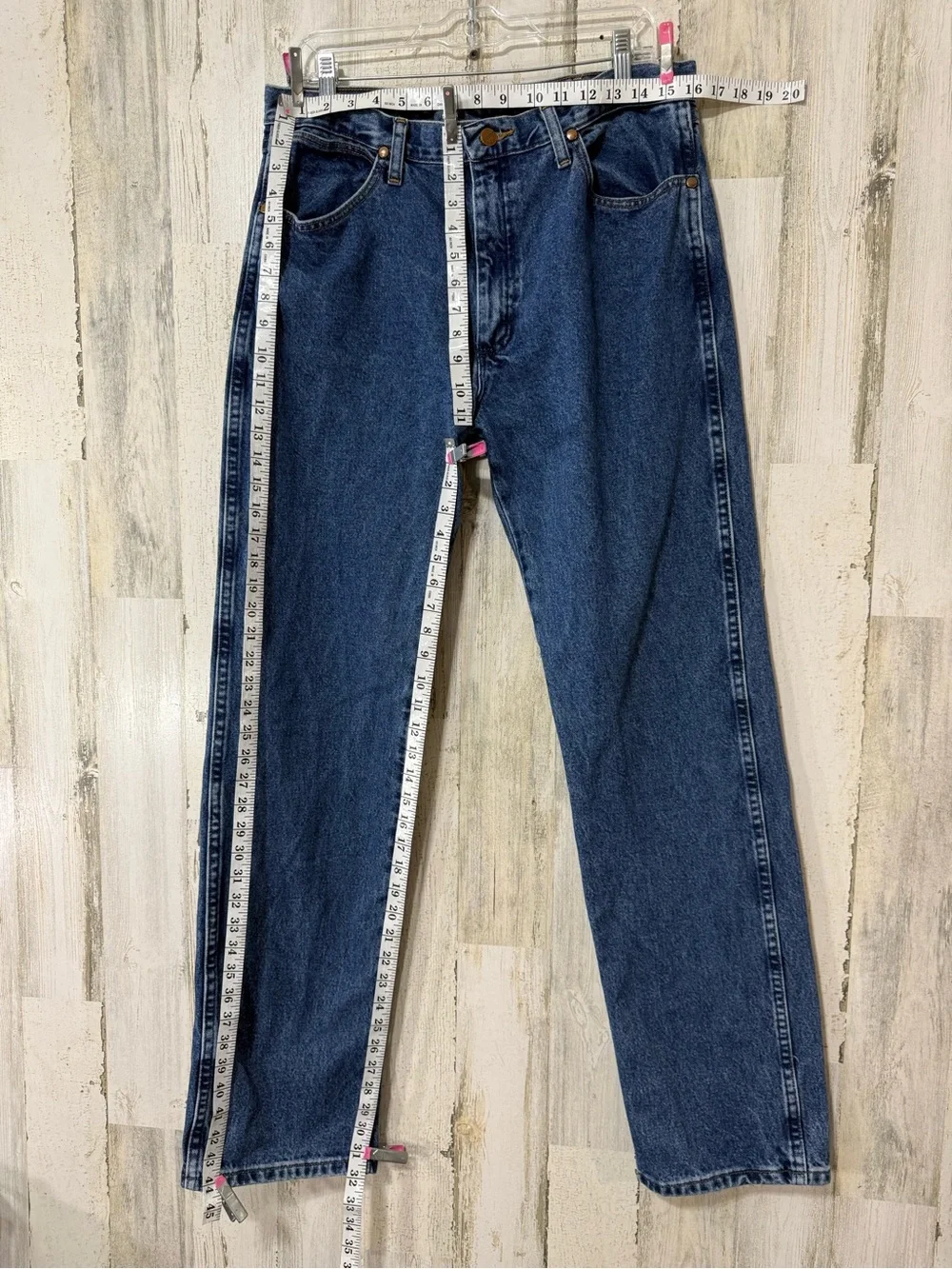 Wrangler Men’s Classic Straight Blue Denim Jeans